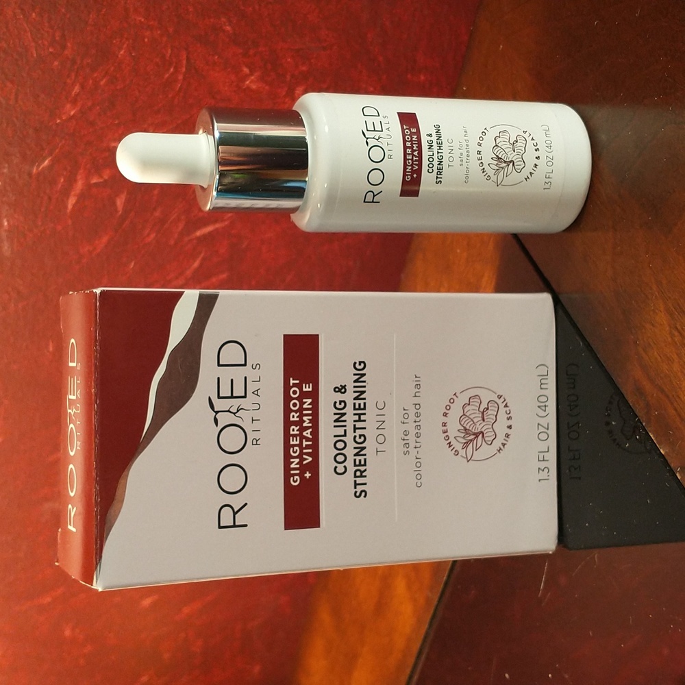 NIB-Rooted Rituals Ginger Root & Vitamin E Cooling & Strengthening Tonic - 1.3oz